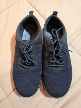Cloudsteppers by Clarks Sillian 2.0 Pace Sneakers
